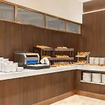 Tryp Sisli מלון *