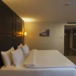 Tryp Sisli מלון