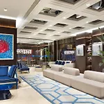 Tryp Sisli מלון *