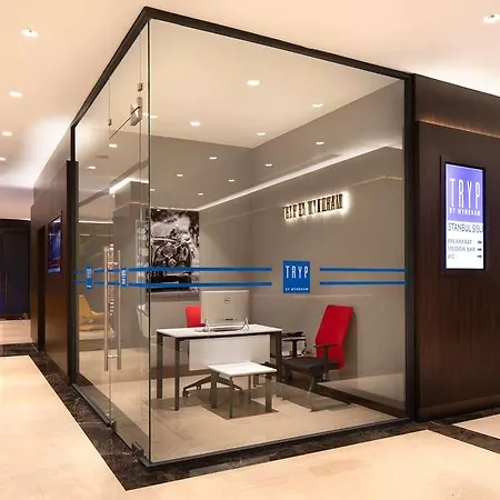 ホテル Tryp Sisli イスタンブール