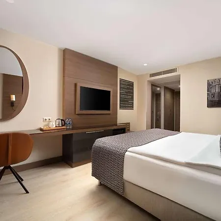 فندق Tryp Sisli *