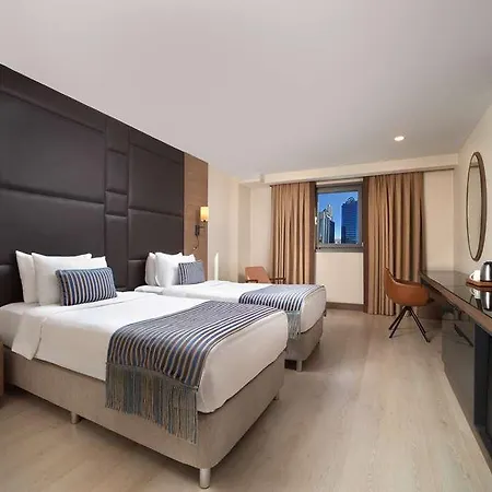 Tryp Sisli فندق *