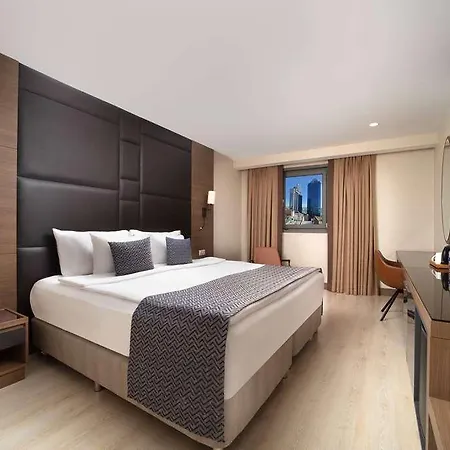 Tryp Sisli Отель