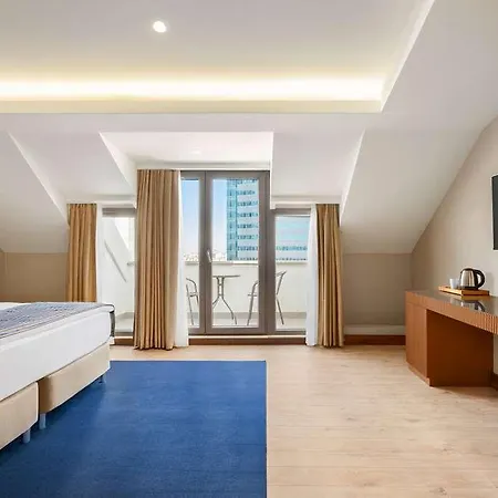 Tryp Sisli *